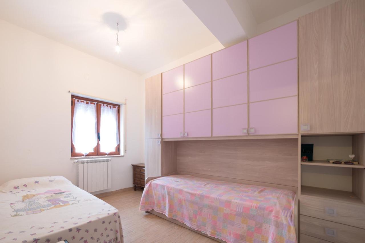 Апартаменты Casa Grazia Санта-Тереза-ди-Рива Экстерьер фото